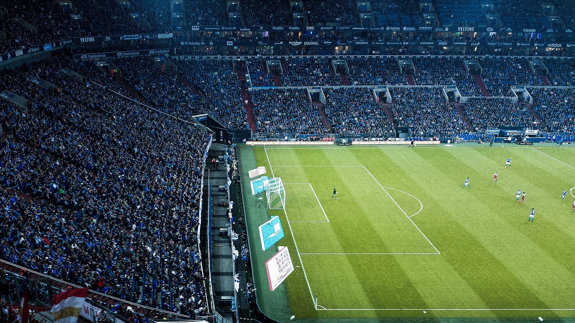 欧博官网下载-德罗巴迎来十二赛季高光表现，湖人球迷沸腾！